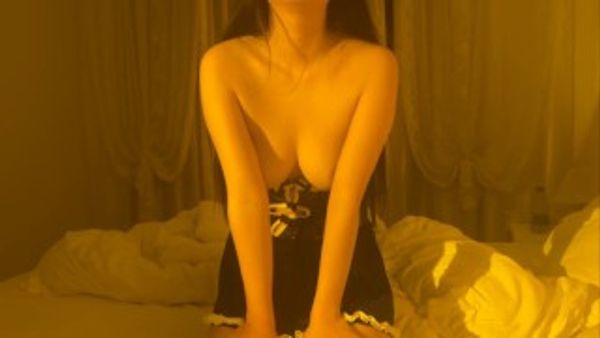 他把我当少妇一样干